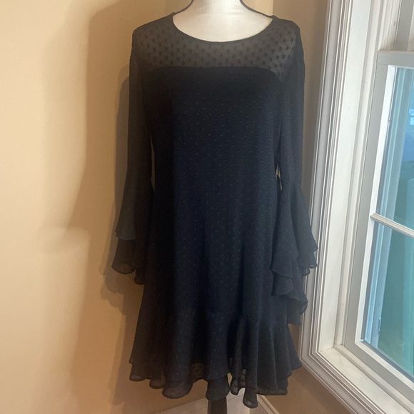 Vince Camuto Dresses & Skirts - VINCE CAMUTO Black Clip Dot Chiffon NWT Size 16 Dress